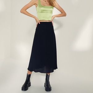 ARITZIA midi skirt
